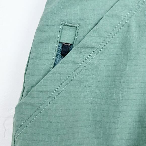 Title Nine Green Hiking Gorpcore Outdoor Drawstring Waist Mini Skort Large - Picture 4 of 9